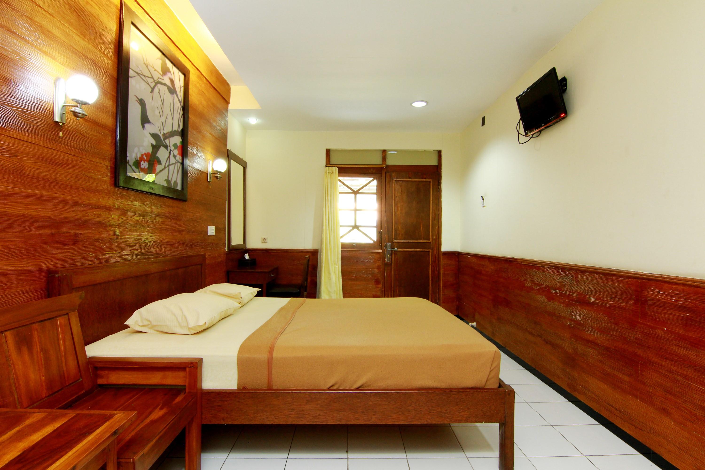 The Soemarsono Hotel Maguwo Exterior photo